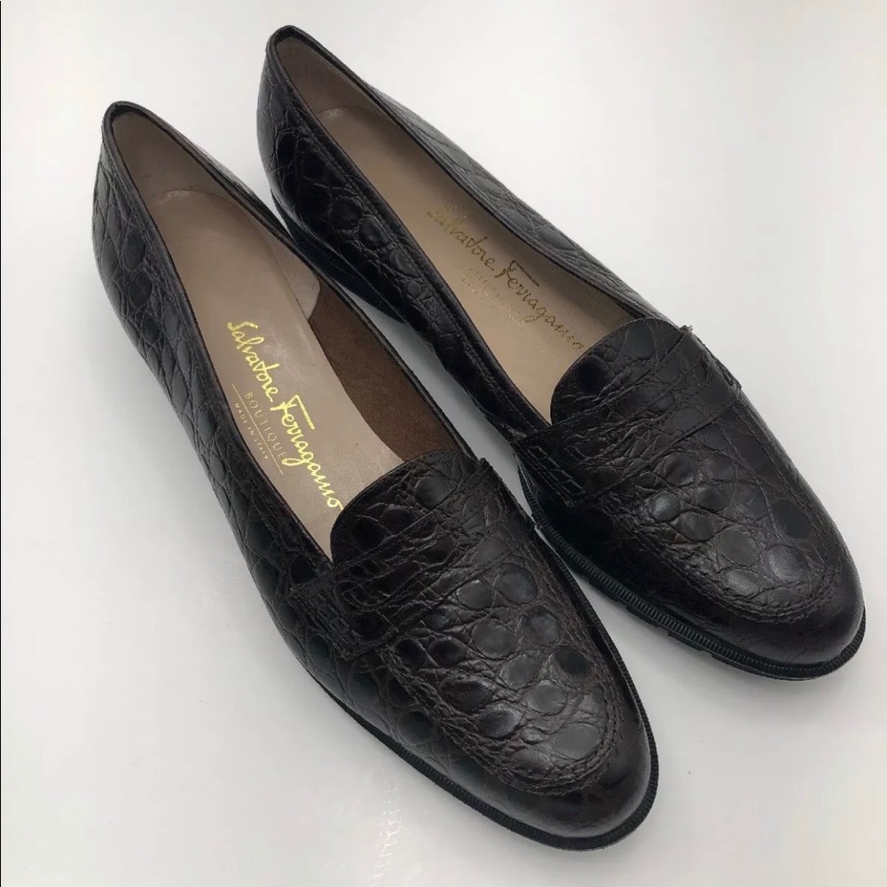 Women’s  Salvador Ferragamo boutique sz 10